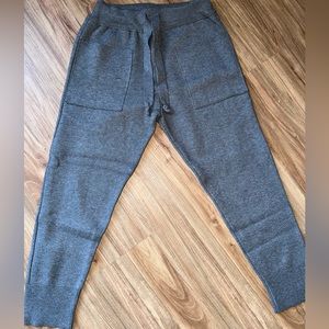 NWOT Zara knit joggers size small
